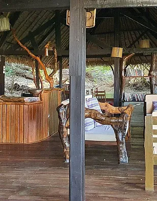 Mandrare River Camp 